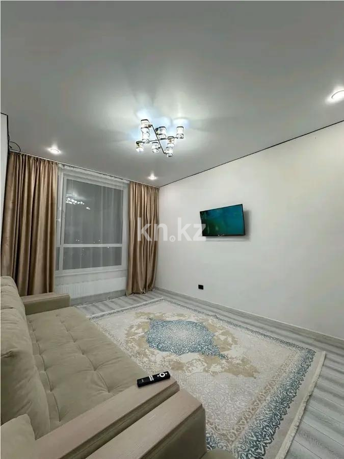 Продажа 2-комнатной квартиры, 60 м² в Астане