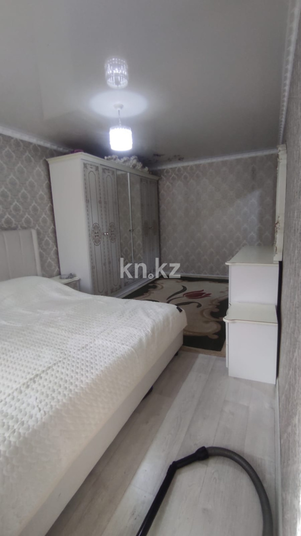 Продажа 4-комнатной квартиры, 74 м², Самал, дом  2 в Таразе - фото 5