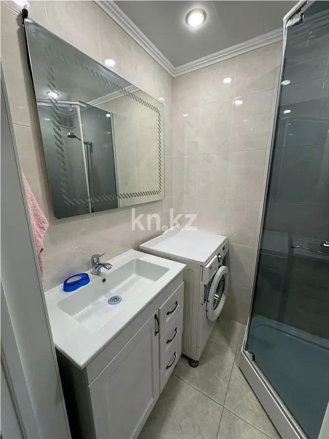 Продажа 3-комнатной квартиры, 65 м², пр. Назарбаева, дом  49а в Караганде - фото 5