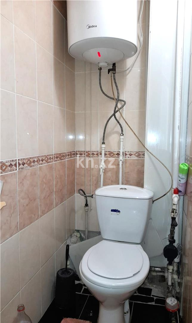 Продажа 3-комнатной квартиры, 65 м², ул. Язева в Караганде - фото 7