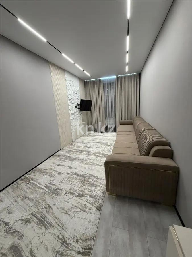 Продажа 4-комнатной квартиры, 97 м² в Караганде