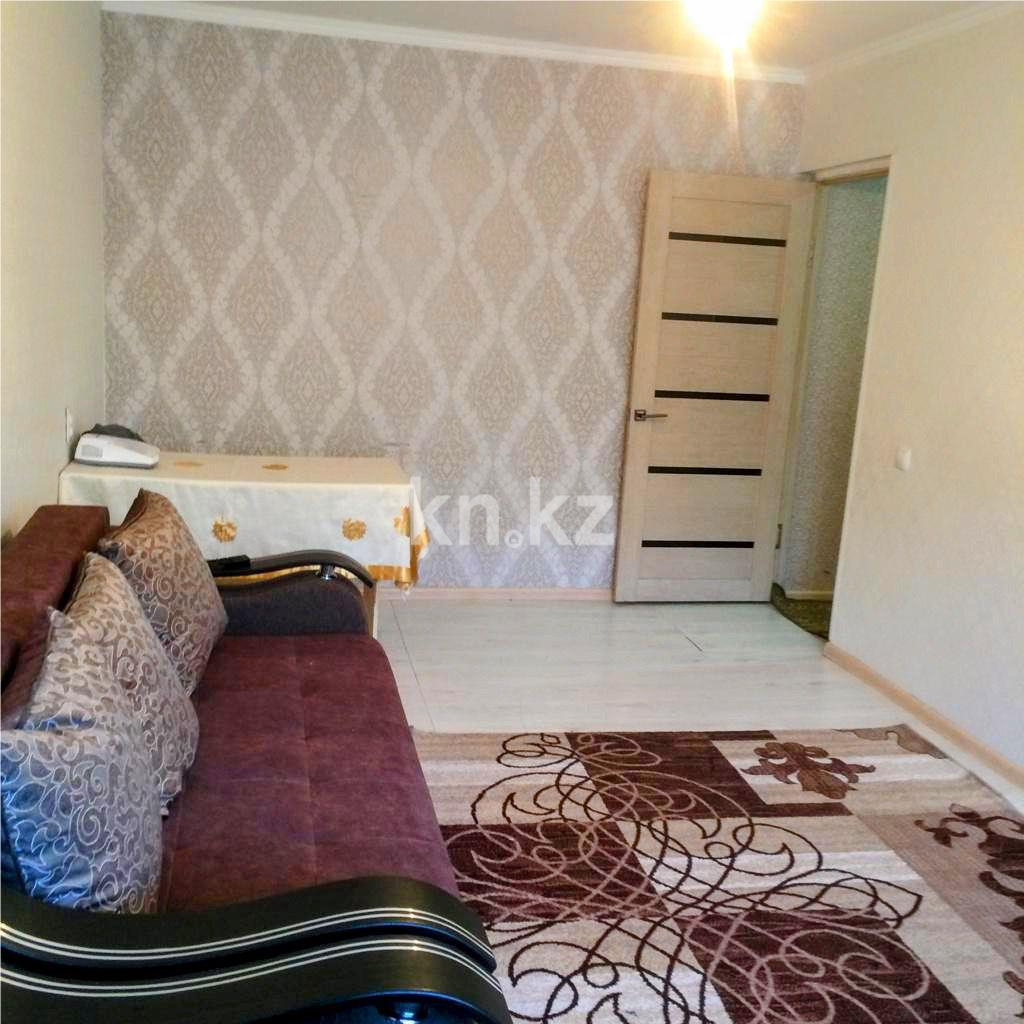 Продажа 2-комнатной квартиры, 42 м², мкр-н 16 в Караганде - фото 2