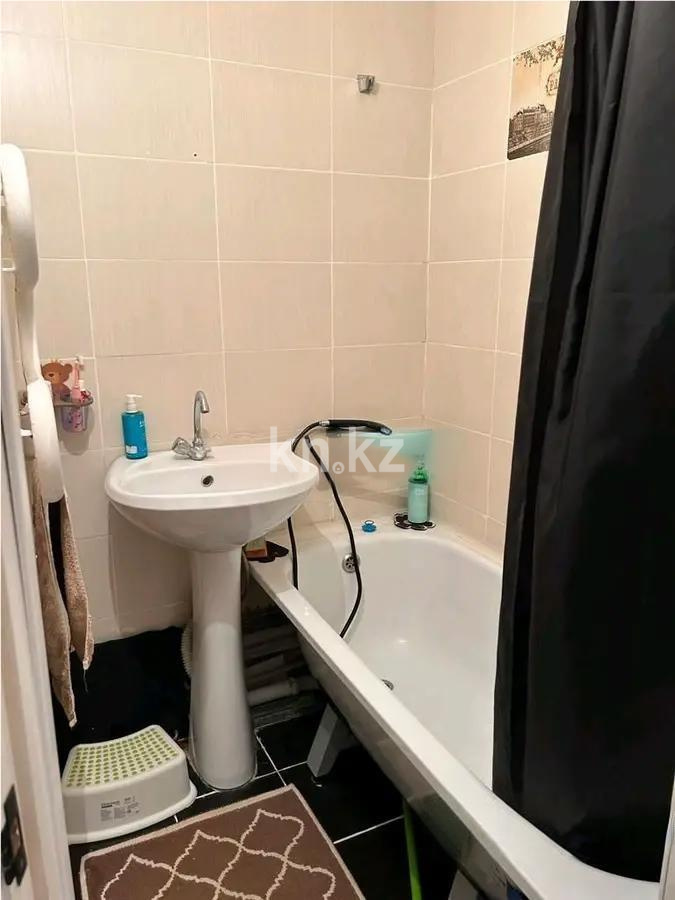 Продажа 3-комнатной квартиры, 66 м², ул. Саина, дом  4 в Алматы - фото 5