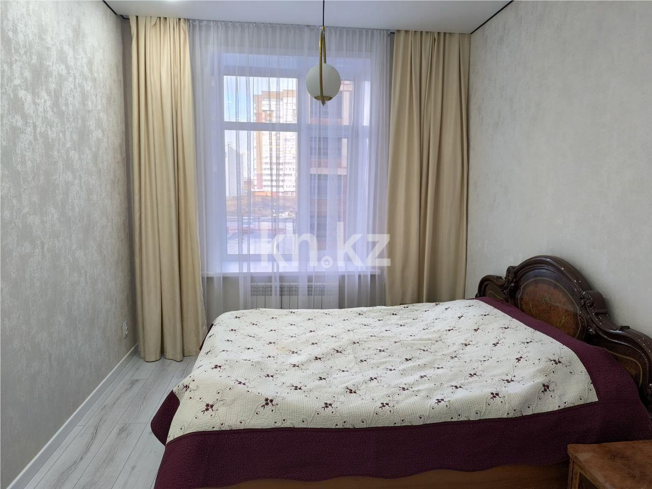 Продажа 3-комнатной квартиры, 89 м², ул. Букетова, дом  3/4 в Караганде - фото 4