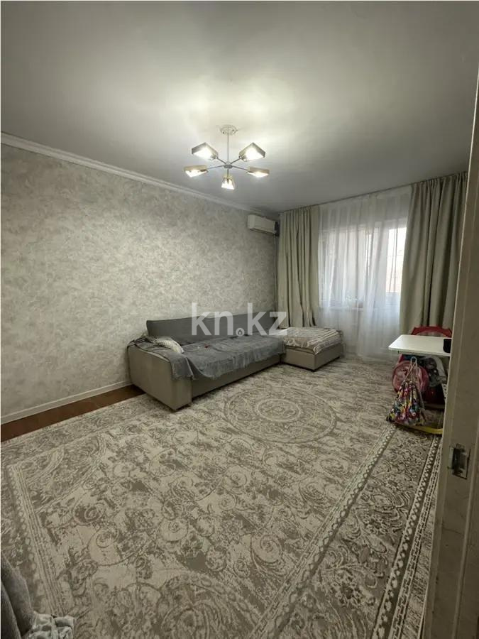 Продажа 1-комнатной квартиры, 40 м², мкр-н Кокжиек, дом  1 в Алматы