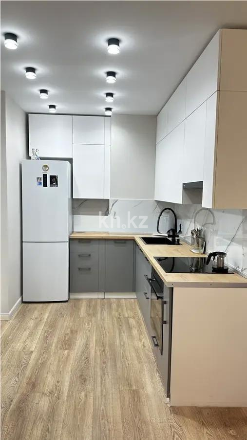 Продажа 2-комнатной квартиры, 49 м², ул. Жандосова, дом  94а в Алматы - фото 3