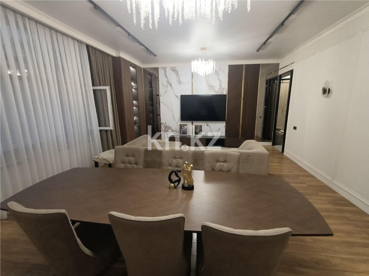 Продажа 3-комнатной квартиры, 140 м² в Астане