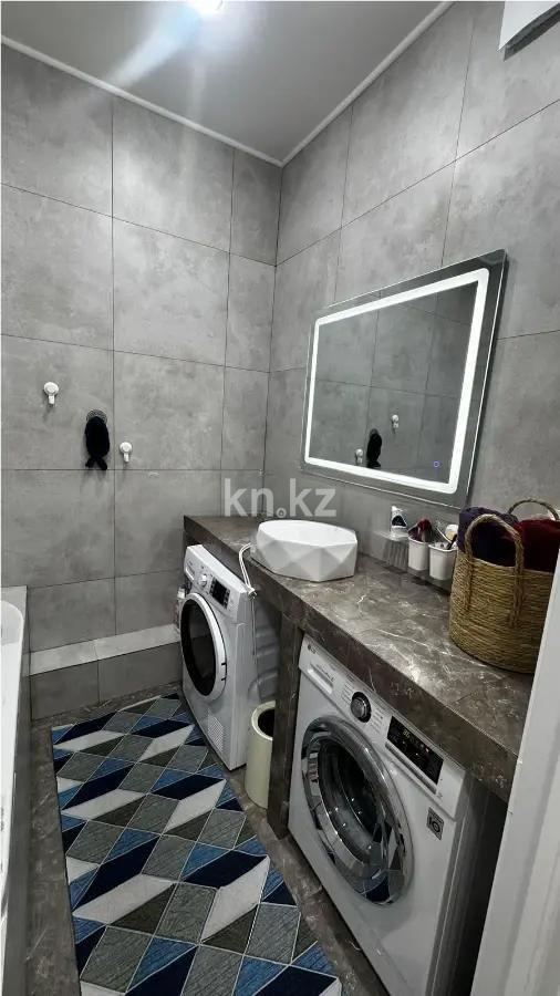 Продажа 3-комнатной квартиры, 68 м², ул. Нажимеденова, дом  29/3 в Астане - фото 7