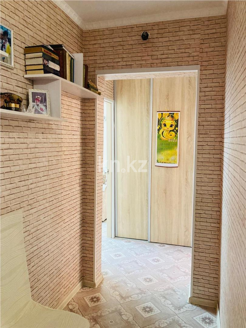 Продажа 3-комнатной квартиры, 67 м², мкр. Голубые Пруды в Караганде - фото 13