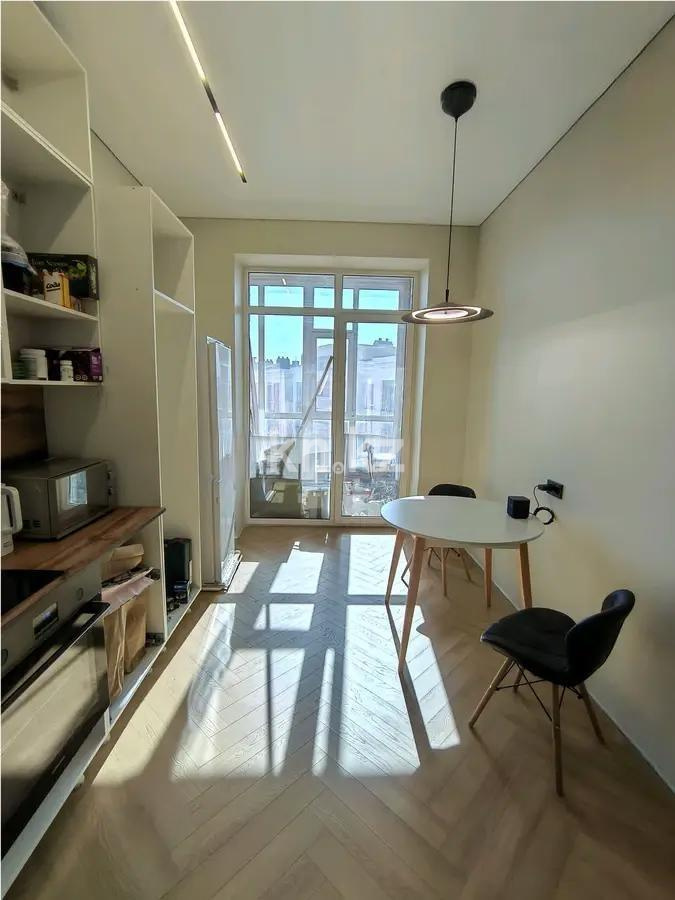 Продажа 1-комнатной квартиры, 42.2 м² в Астане - фото 2