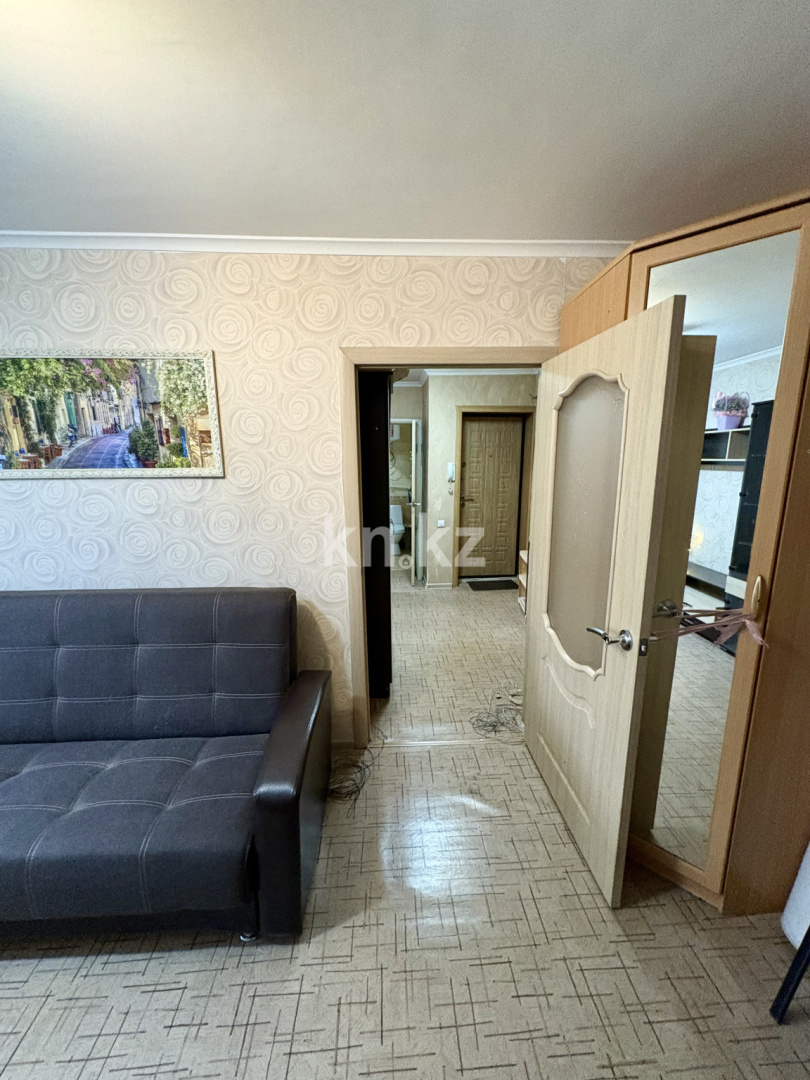 Аренда 2-комнатной квартиры, 44 м², пр. Бухар-жырау, дом  79/2 в Караганде - фото 6