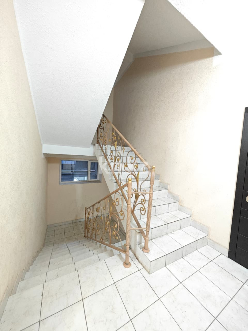 Продажа 3-комнатной квартиры, 82 м², ул. Муканова, дом  43/21 в Караганде - фото 15