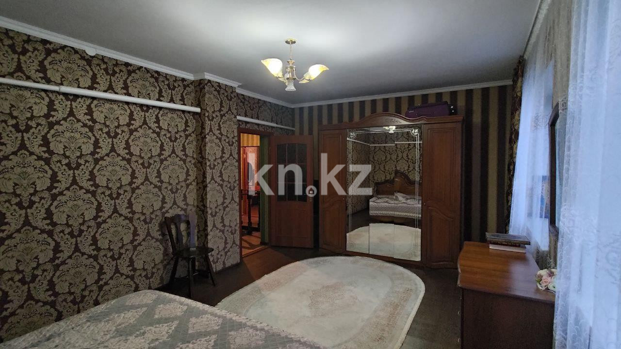 Продажа 6-комнатного дома, 300 м², ул. Экибастузская в Караганде - фото 13