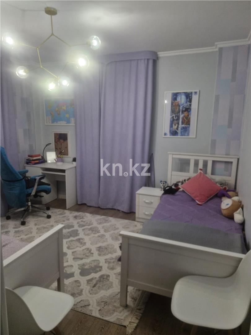 Продажа 3-комнатной квартиры, 80 м², ул. Валиханова в Астане - фото 5