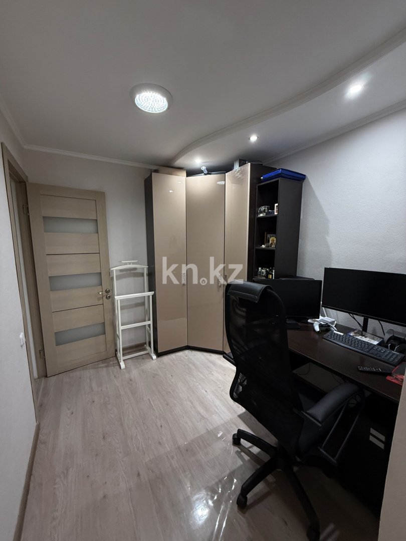 Продажа 2-комнатной квартиры, 40.4 м² в Караганде - фото 8