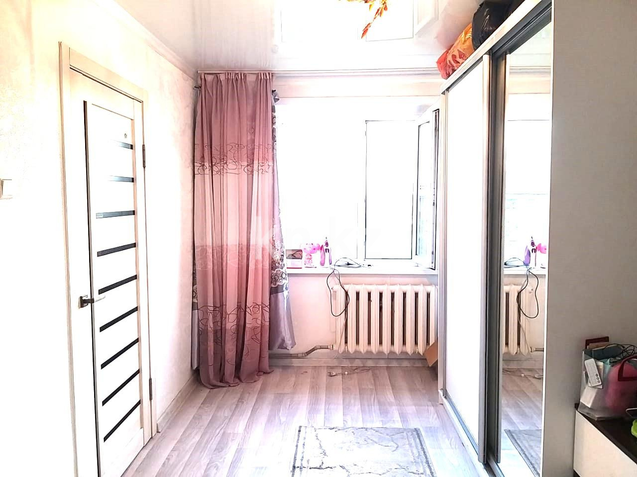 Продажа 3-комнатной квартиры, 56 м², 12-й мкр. в Караганде - фото 9