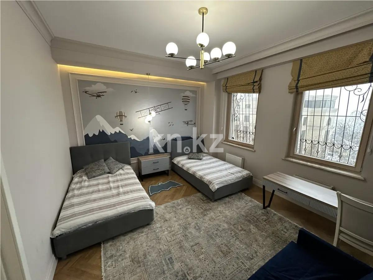 Продажа 4-комнатной квартиры, 220 м², ул. Рубинштейна, дом  21а в Алматы - фото 3