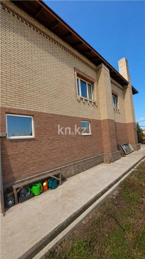 Продажа 5-комнатного дома, 402.5 м² в Караганде - фото 3