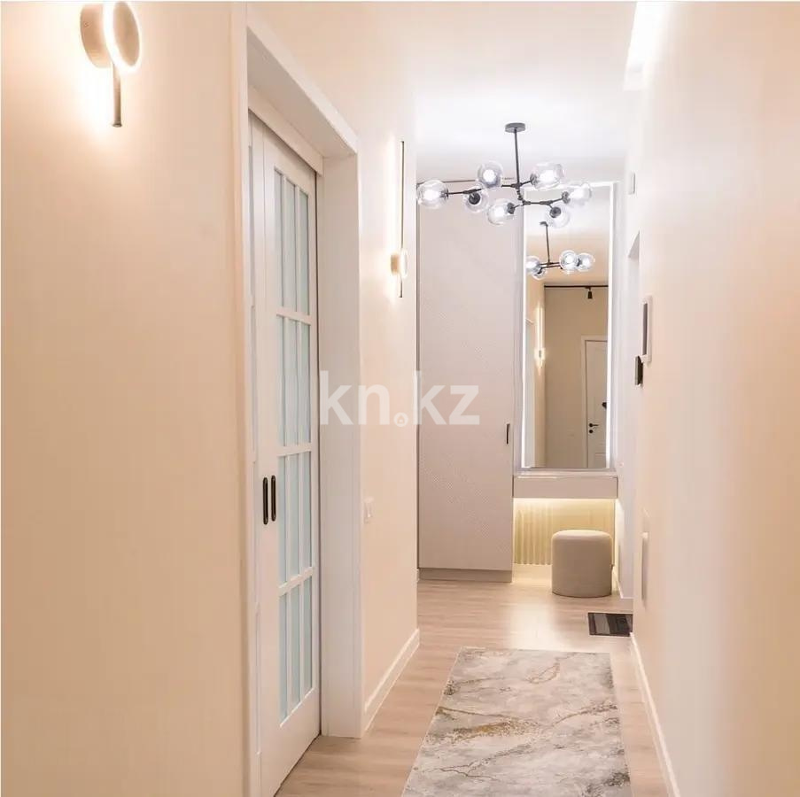 Продажа 2-комнатной квартиры, 75 м² в Астане