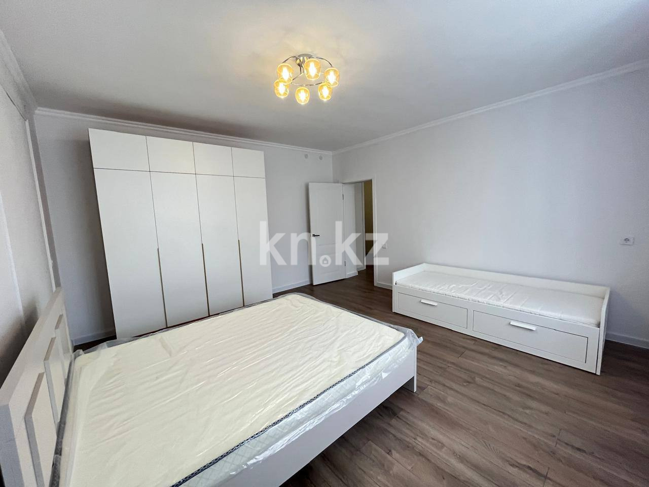 Аренда 2-комнатной квартиры, 54 м² в Астане