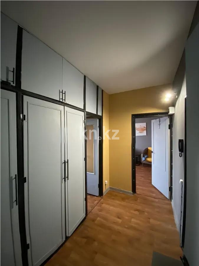 Продажа 1-комнатной квартиры, 35 м², мкр-н Аксай-4, дом  83 в Алматы - фото 4