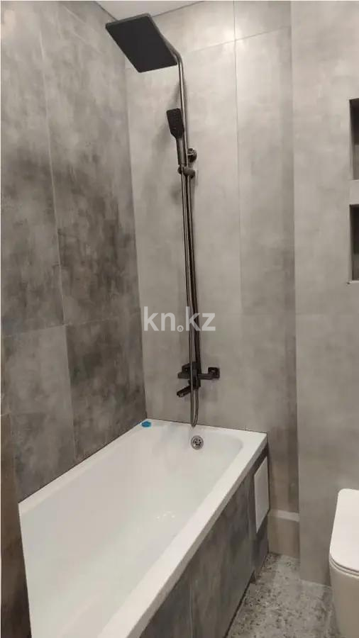 Продажа 2-комнатной квартиры, 52.8 м², мкр. Думан-2, дом  64 в Алматы - фото 2