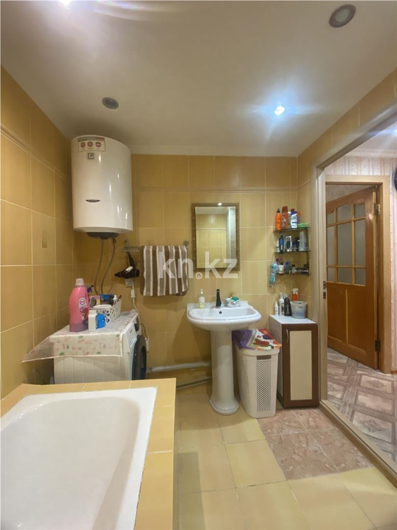 Продажа 3-комнатной квартиры, 62 м² в Караганде - фото 11