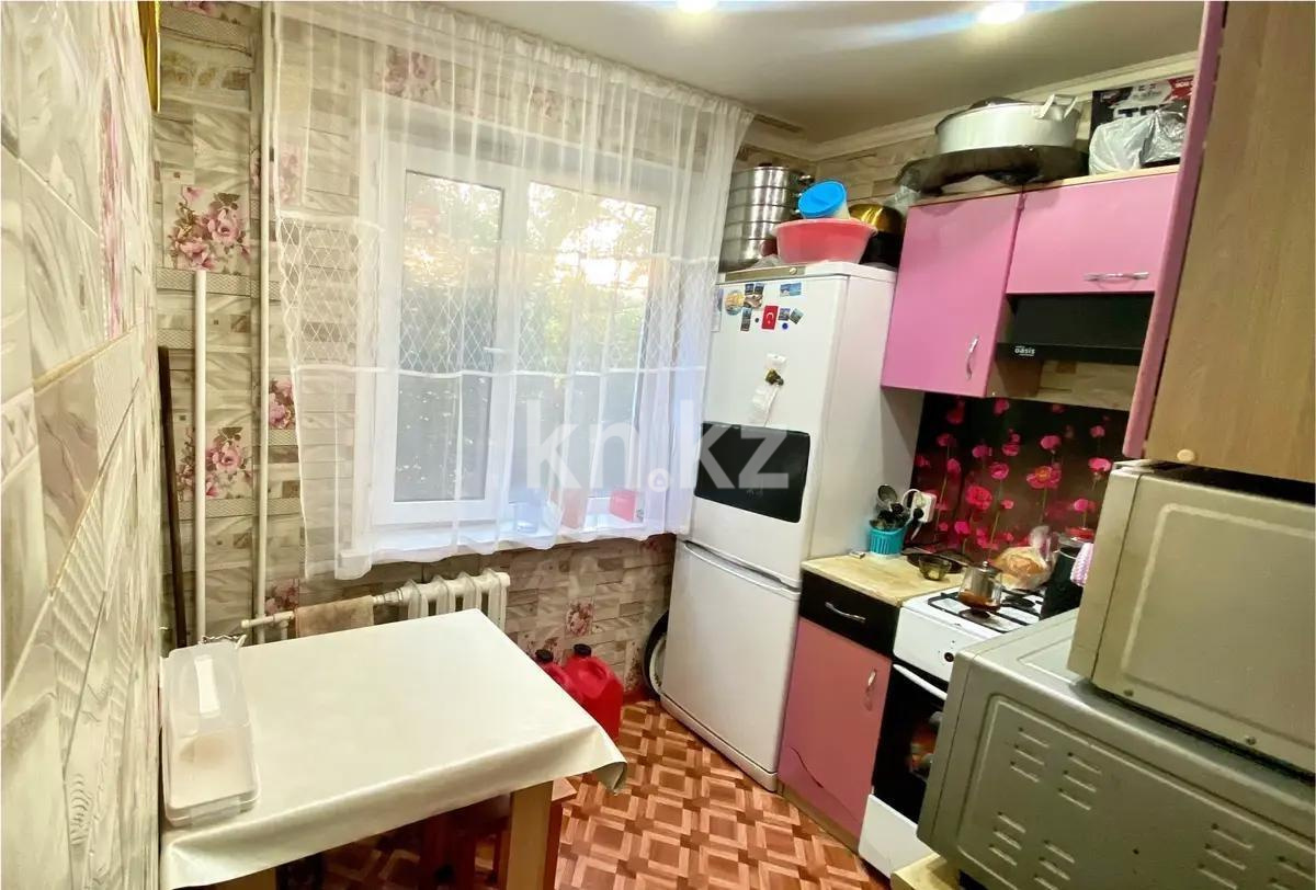 Продажа 2-комнатной квартиры, 44 м², мкр-н 14, дом  21 в Караганде - фото 3