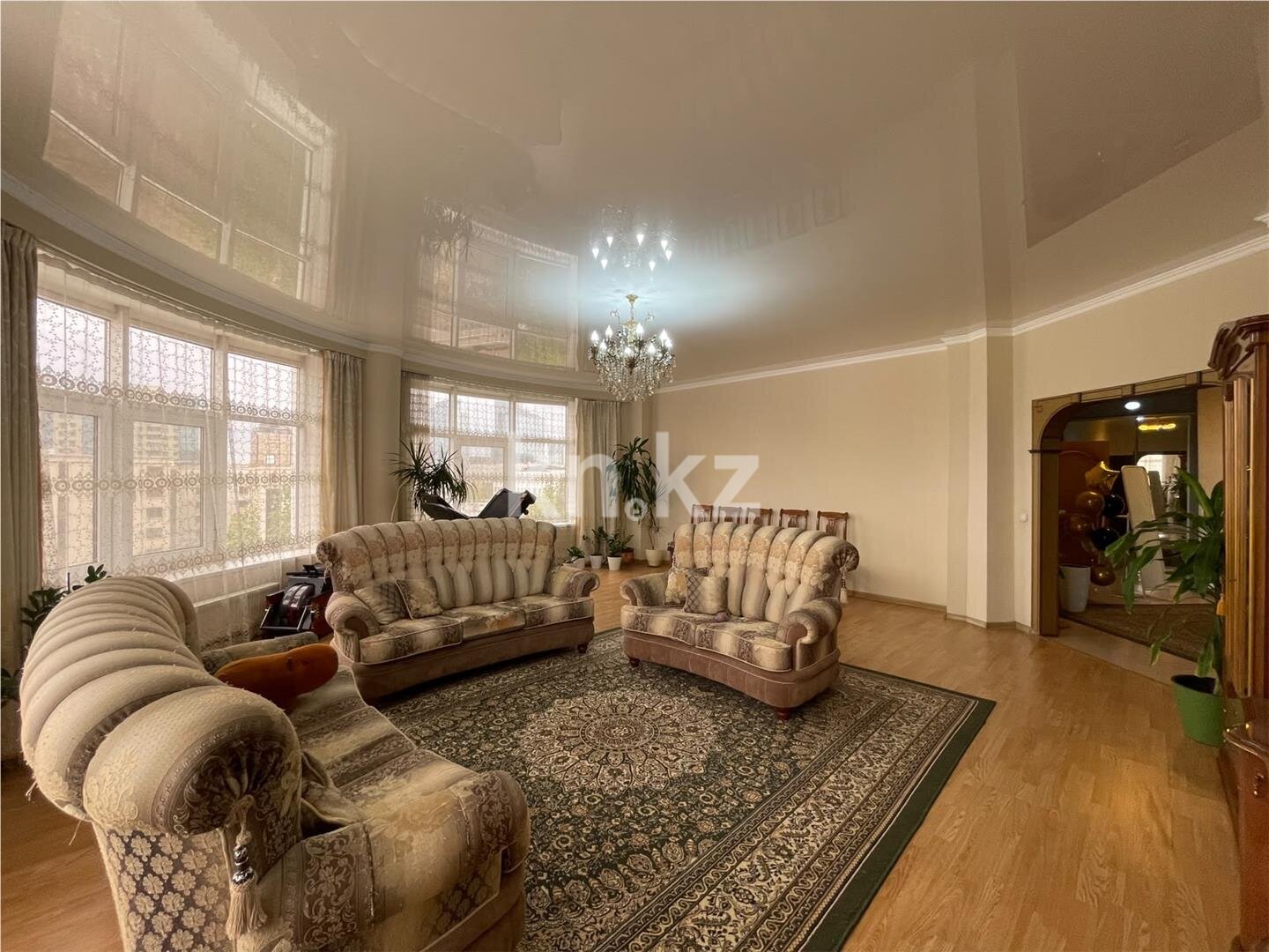 Продажа 4-комнатной квартиры, 178.3 м² в Астане - фото 2