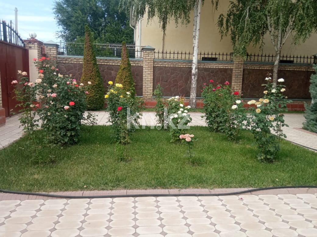 Продажа 7-комнатного дома, 300 м², Попова, дом  58 в Таразе