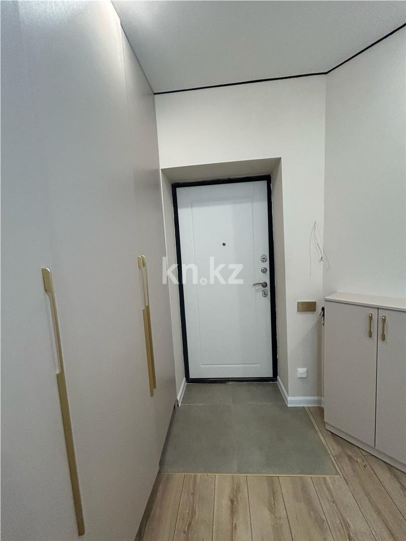 Продажа 3-комнатной квартиры, 84.5 м², ул. Бухар жырау, дом  32 в Астане - фото 20