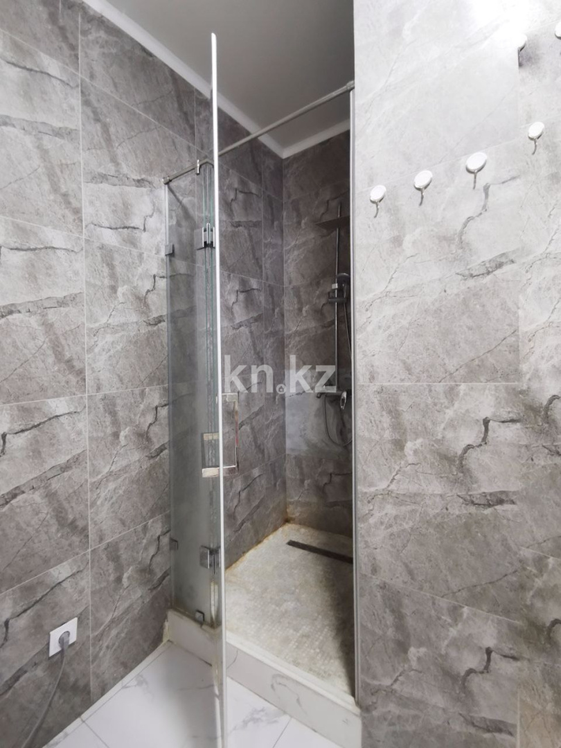 Продажа 2-комнатной квартиры, 52.3 м² в Алматы - фото 21