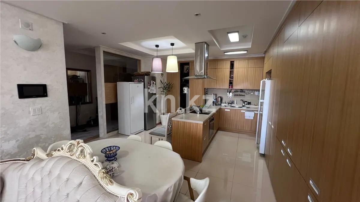 Продажа 3-комнатной квартиры, 138.8 м² в Астане - фото 4