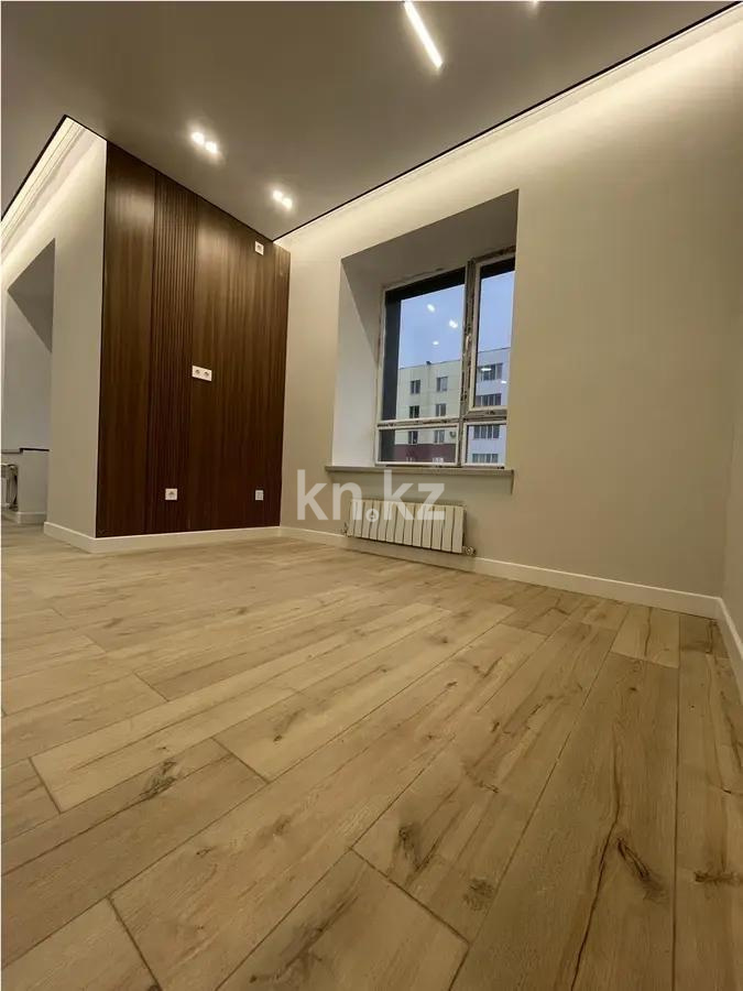 Продажа 2-комнатной квартиры, 60 м², ул. Байтурсынова, дом  36 в Астане
