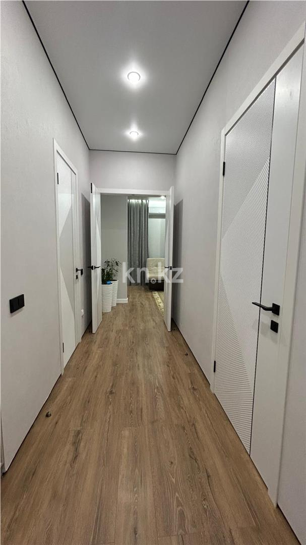 Продажа 3-комнатной квартиры, 87 м², ул. Букетова в Караганде - фото 14