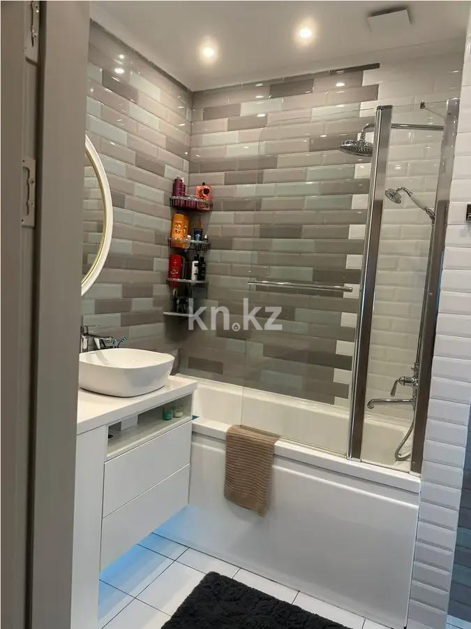 Продажа 3-комнатной квартиры, 75 м², ул. Кармысова, дом  84/2 в Алматы - фото 5