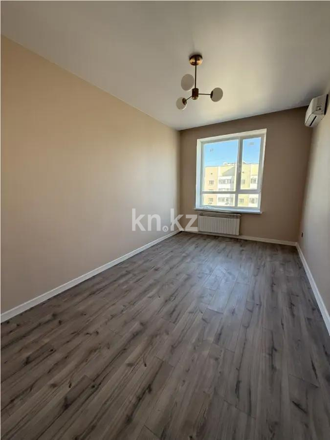 Продажа 1-комнатной квартиры, 42 м², ул. Култегин, дом  4 в Астане