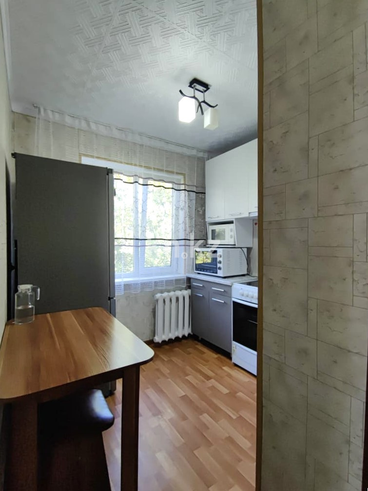 Продажа 2-комнатной квартиры, 47 м², 12 мкр., дом  17 в Караганде - фото 9