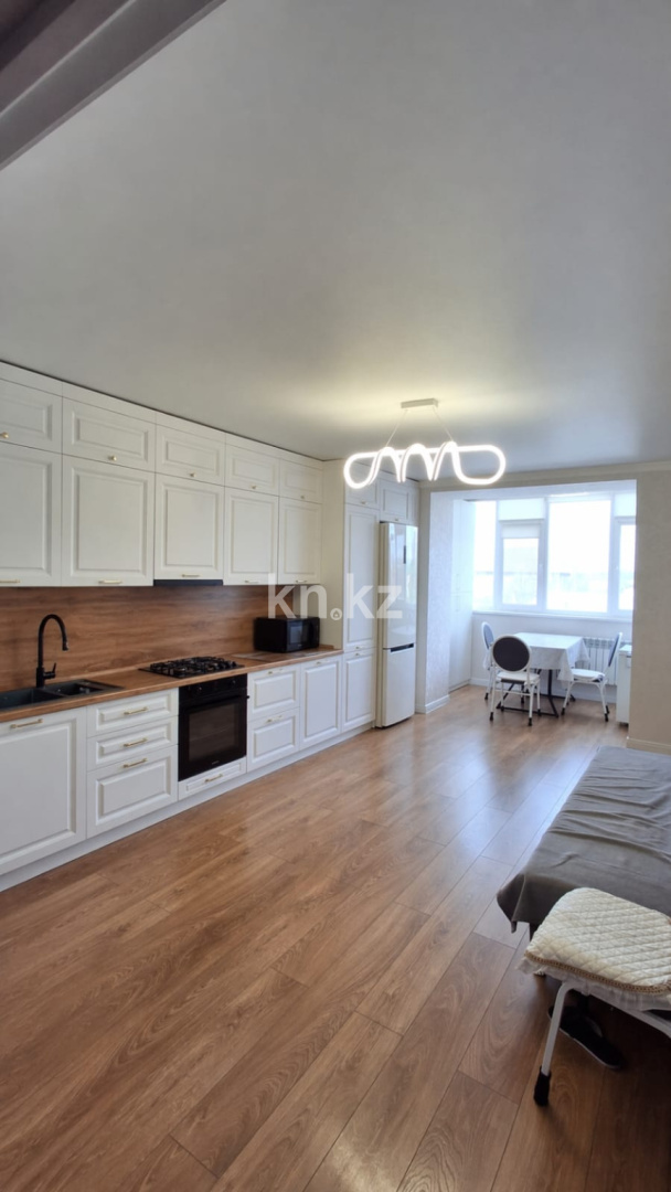 Продажа 2-комнатной квартиры, 81.4 м² в Уральске - фото 10