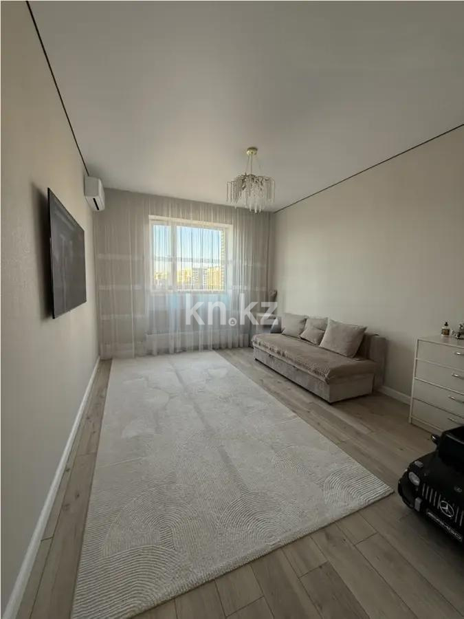 Продажа 2-комнатной квартиры, 60 м² в Астане