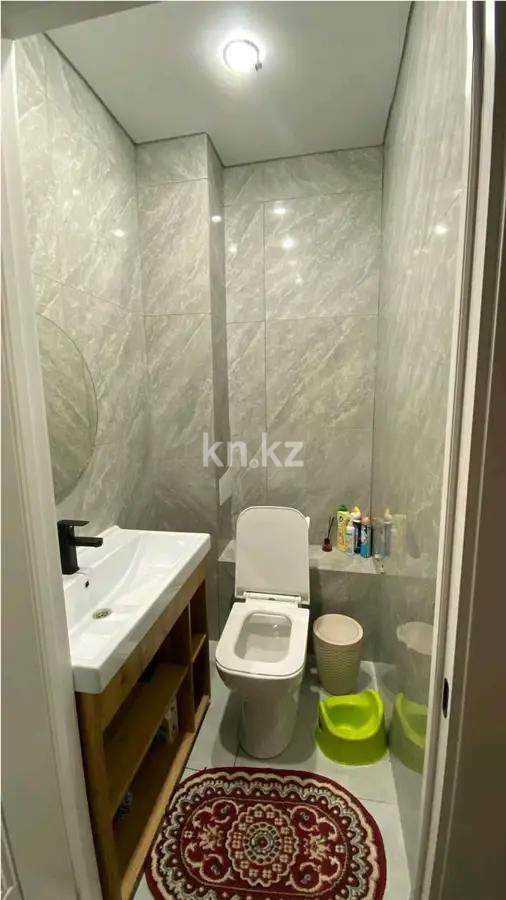 Продажа 3-комнатной квартиры, 68 м², ул. Косшыгулулы, дом  15 в Астане - фото 5