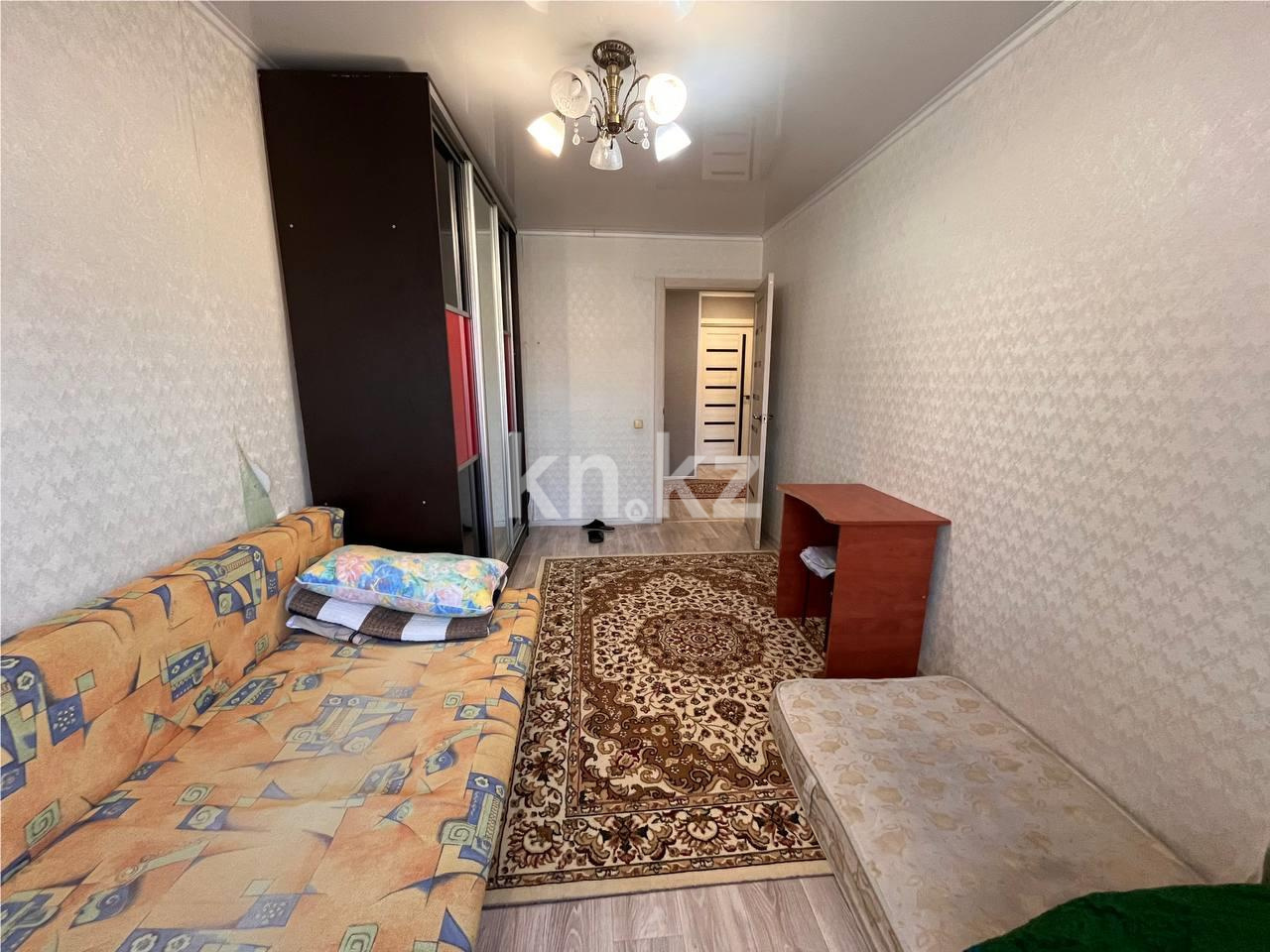 Продажа 4-комнатной квартиры, 75 м², пр. Республики, дом  18 в Караганде - фото 5