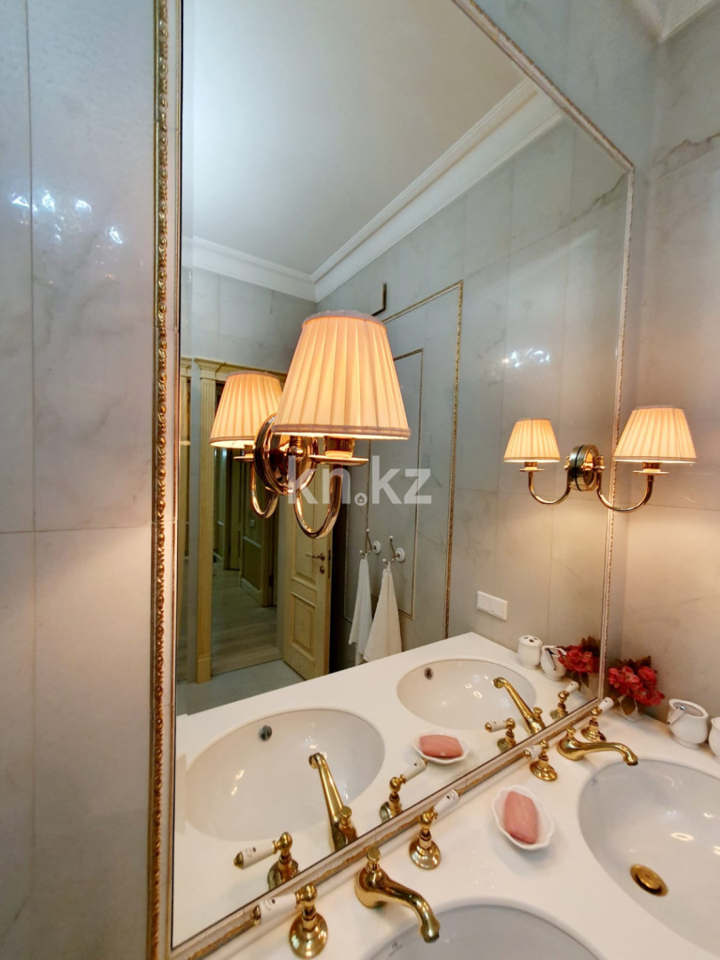 Продажа 4-комнатного дома, 426 м², ул. Сатпаева в Караганде - фото 16