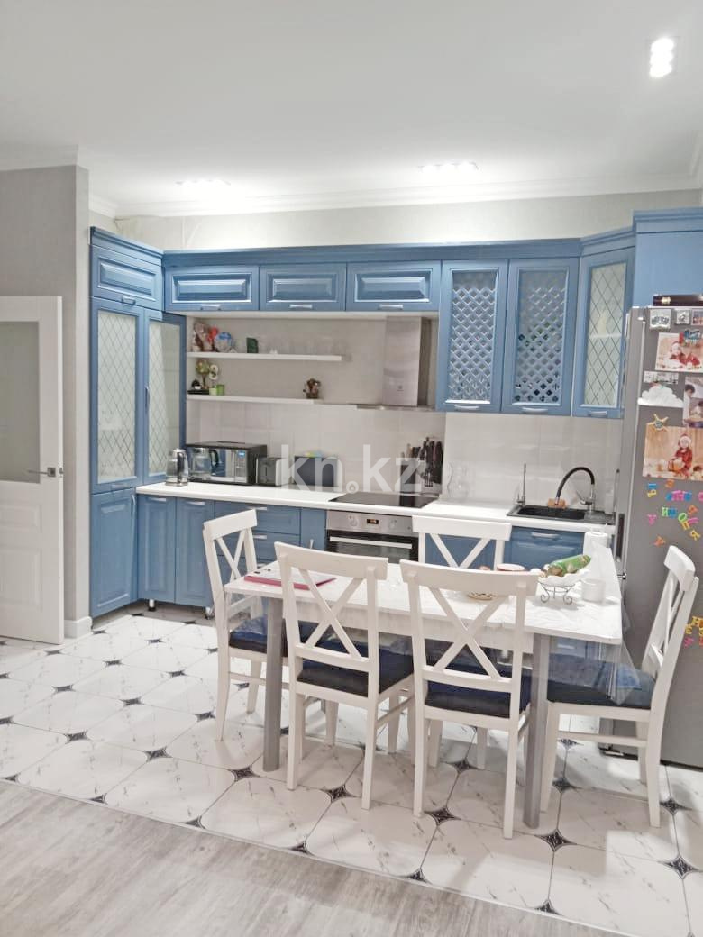 Продажа 4-комнатной квартиры, 105 м², ул. Таттимбета в Караганде