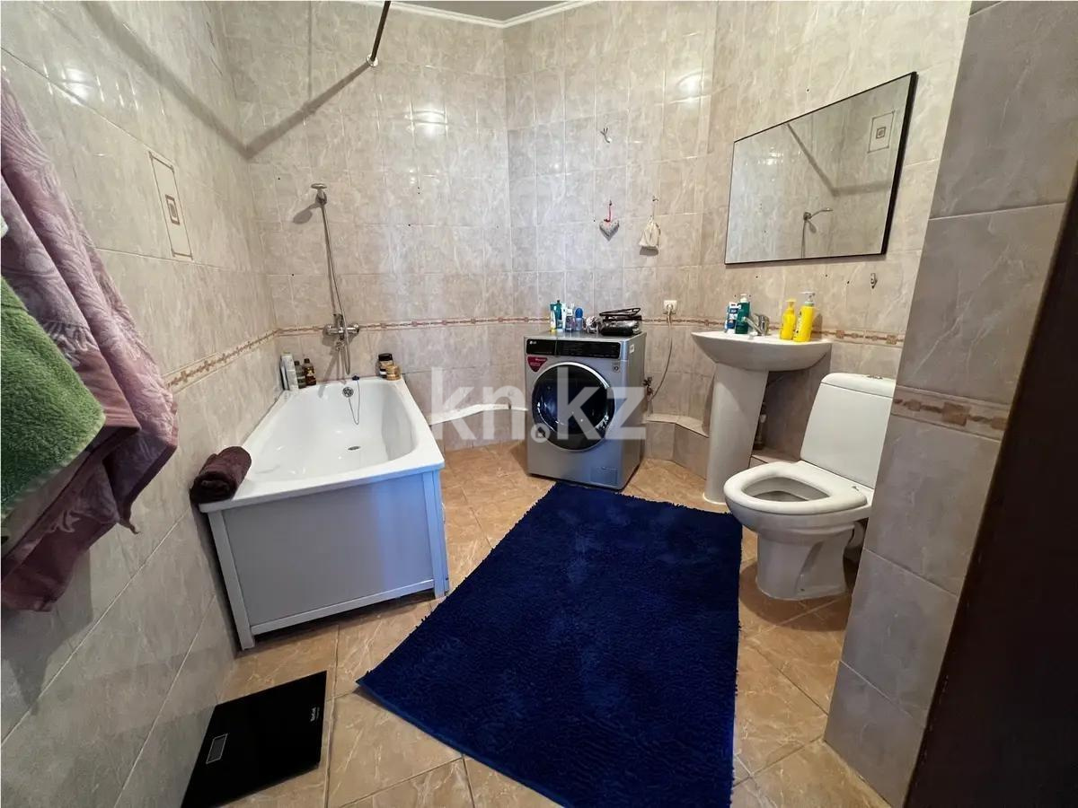 Продажа 2-комнатной квартиры, 92.9 м², ул. Навои, дом  7 в Алматы - фото 3