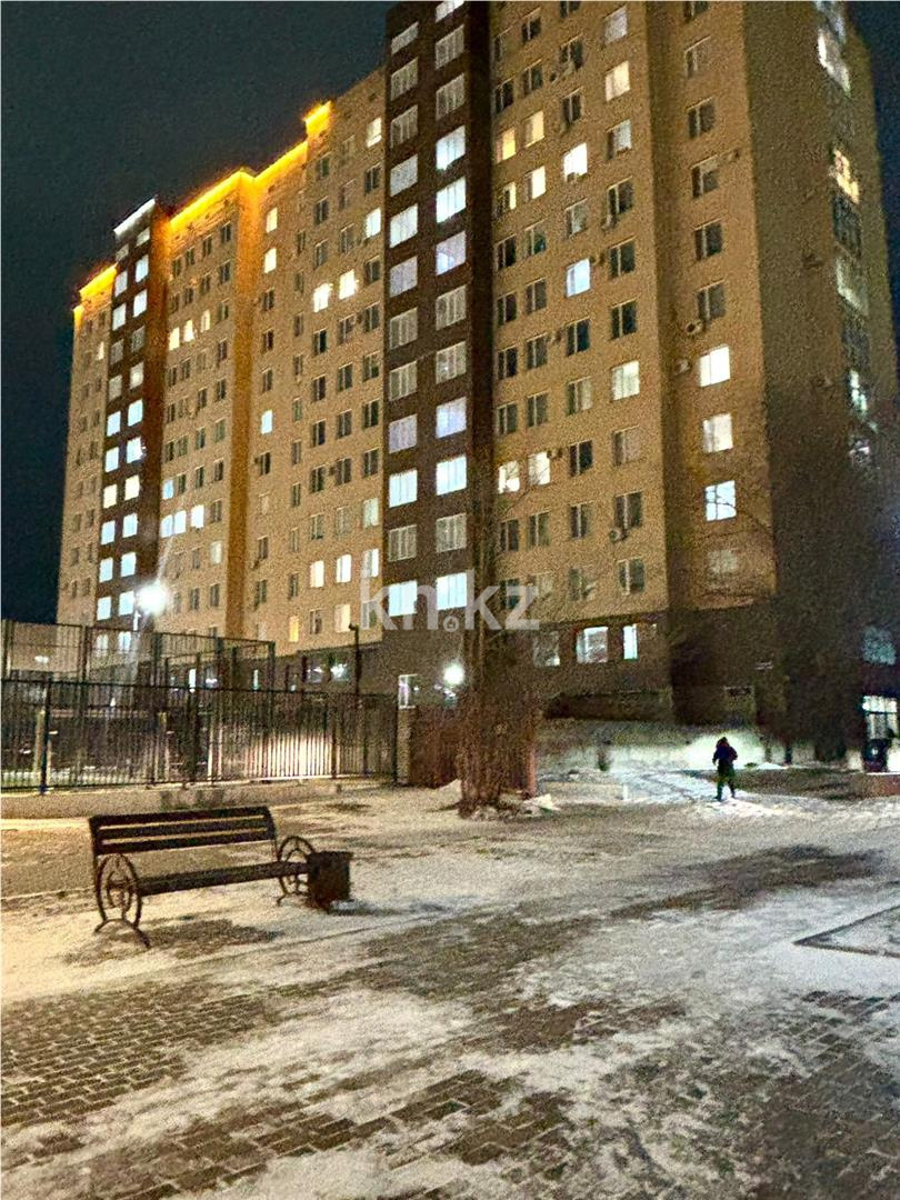 Продажа 3-комнатной квартиры, 68 м², мкр. Степной-2, дом  2/4 в Караганде - фото 16