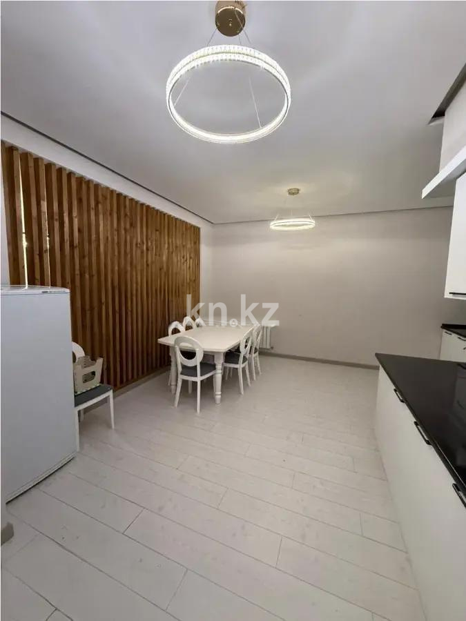 Продажа 4-комнатной квартиры, 182.5 м² в Астане - фото 3