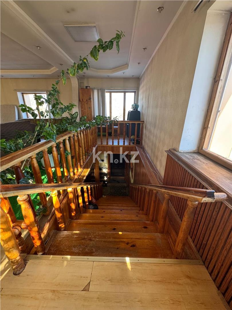 Продажа 3-комнатного дома, 165 м², ул. Тулебаева в Темиртау - фото 11