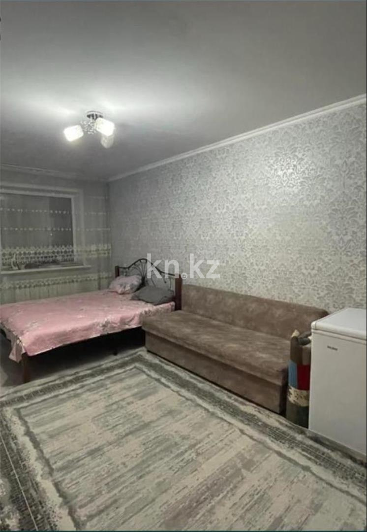 Продажа 1-комнатной квартиры, 32 м², мкр-н 14 в Караганде