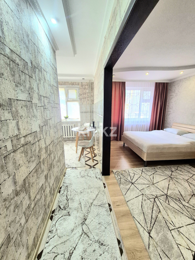 Аренда 1-комнатной квартиры посуточно, 33 м², ул. Мажита Жунисова, дом  179 в Уральске - фото 6